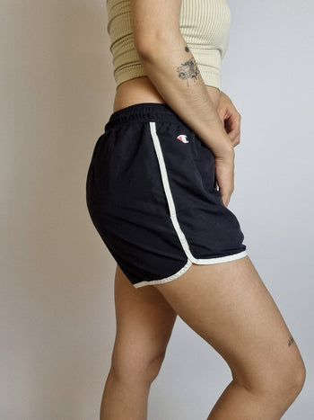 Schwarze Vintage-Shorts von Champion M