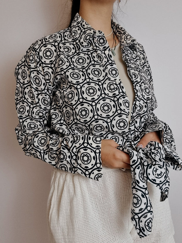 Chemise vintage blanche à motifs  XL