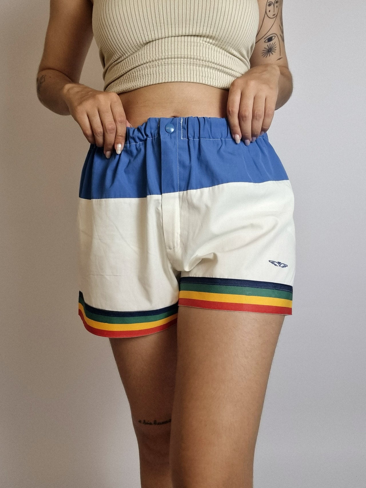 Short vintage bleu blanc jaune M