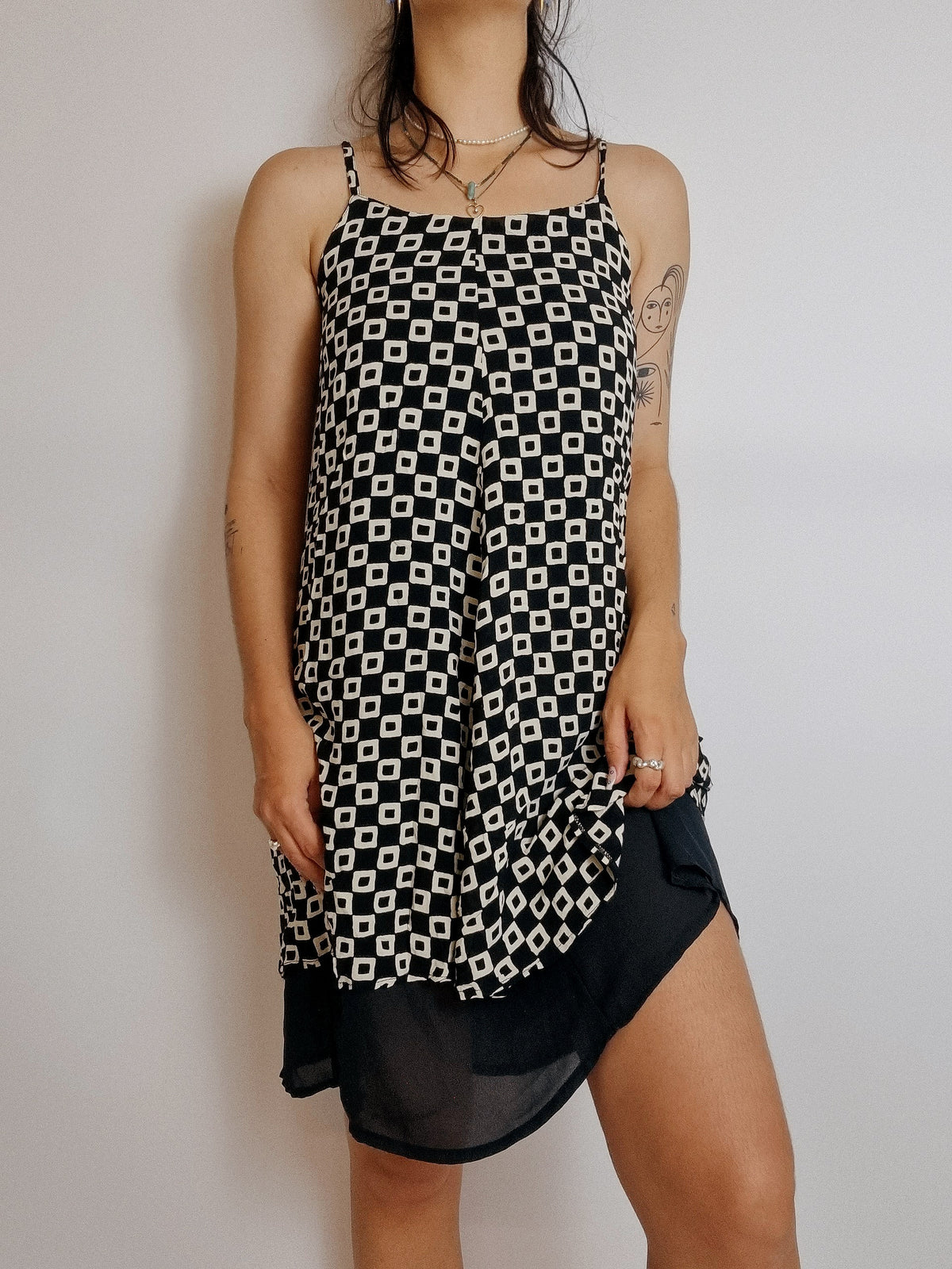 Vintage schwarz-weißes gerades Kleid S