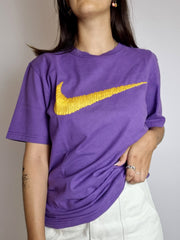 T-shirt vintage américain violet Nike S