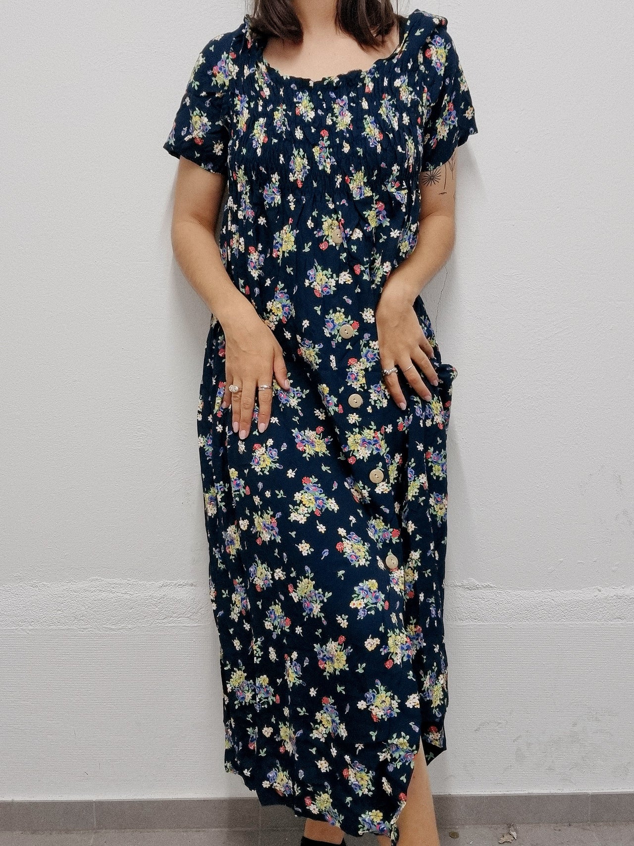 Robe longue vintage noire à fleurs M/L