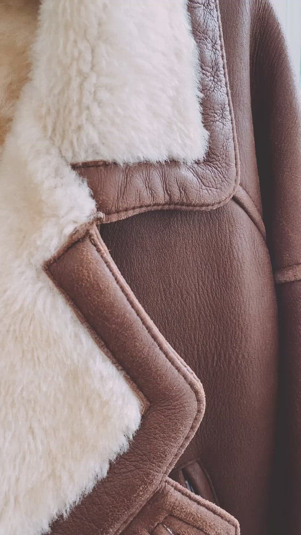 Manteau brun mouton retourné blanc cassé oversized XL