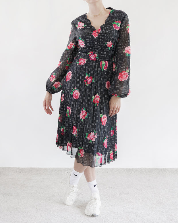 Schwarzes Vintage-Kleid mit weißen Tupfen und rosa Blumen M