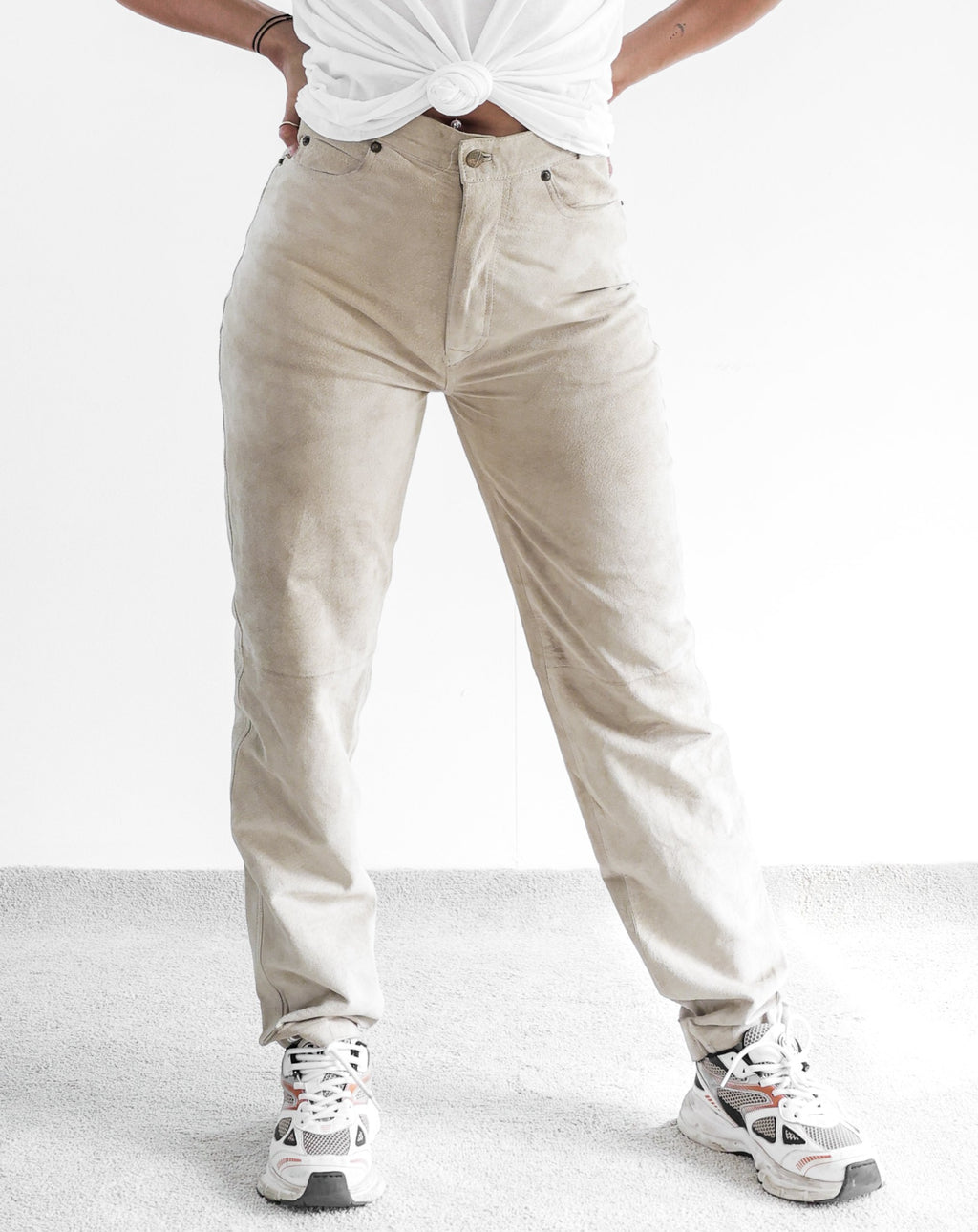 Pantalon en daim beige très clair taille haute 38 EUR