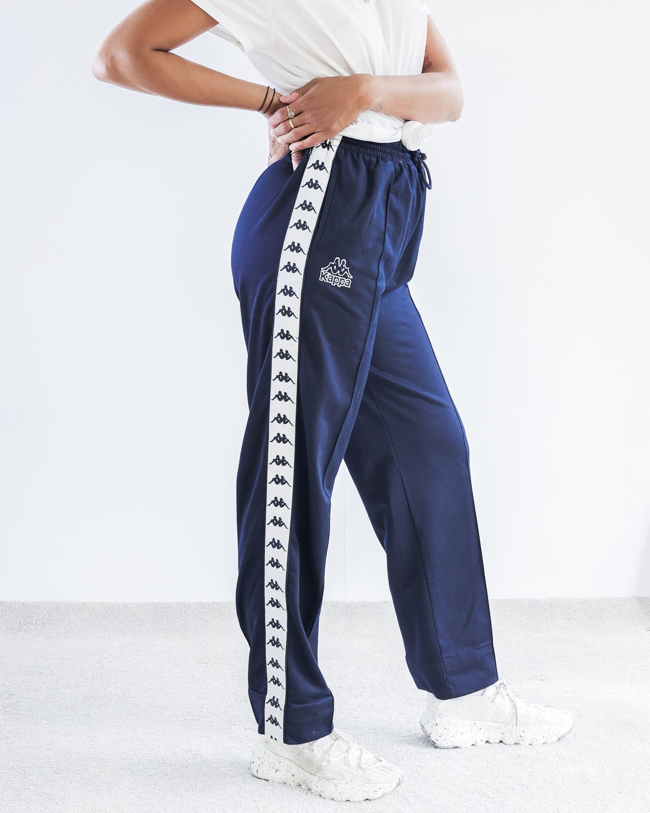 Pantalon de jogging Kappa bleu marine bandes sur les côtés L