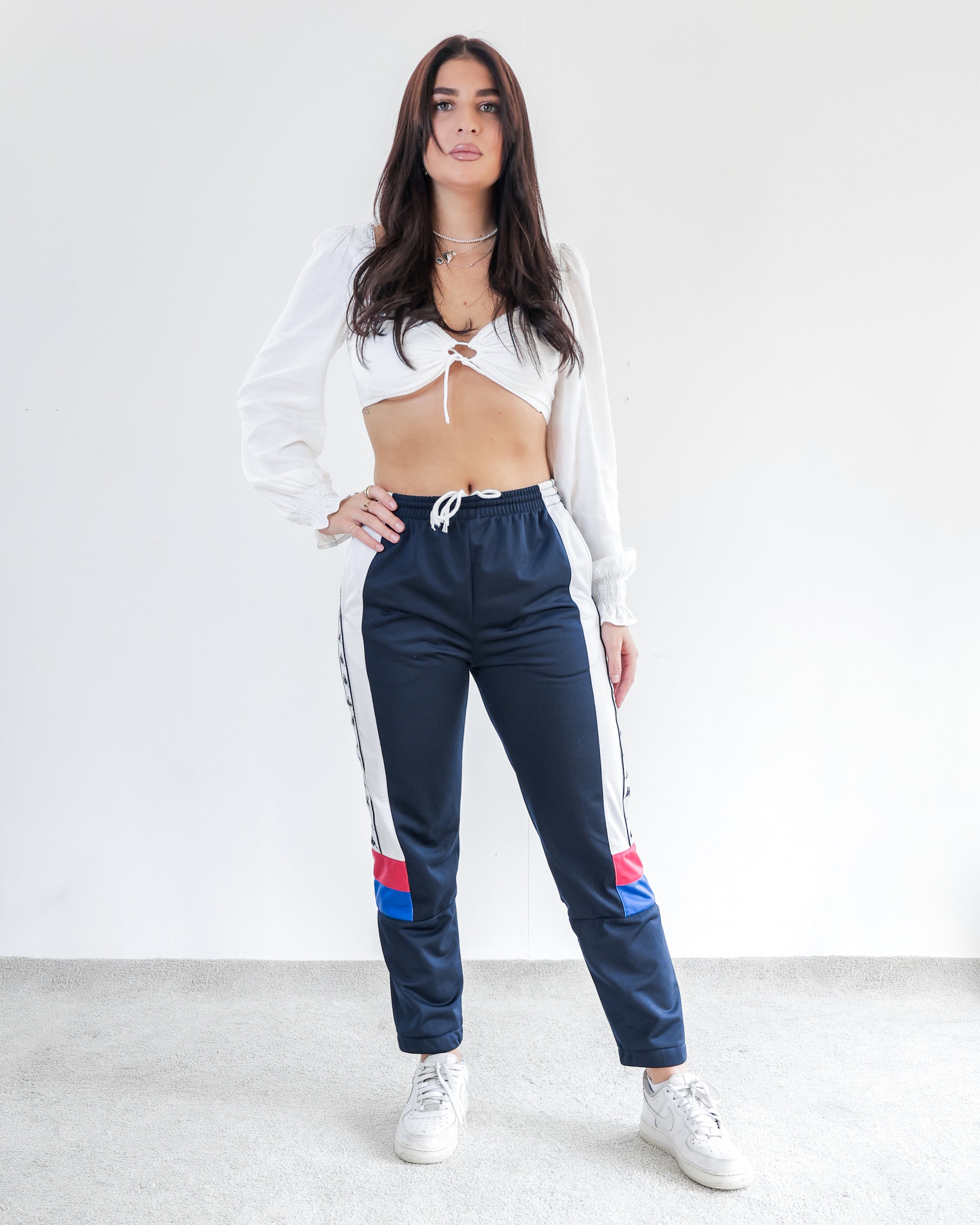 Marineblaue Jogginghose von Kappa mit Seitenbändern M