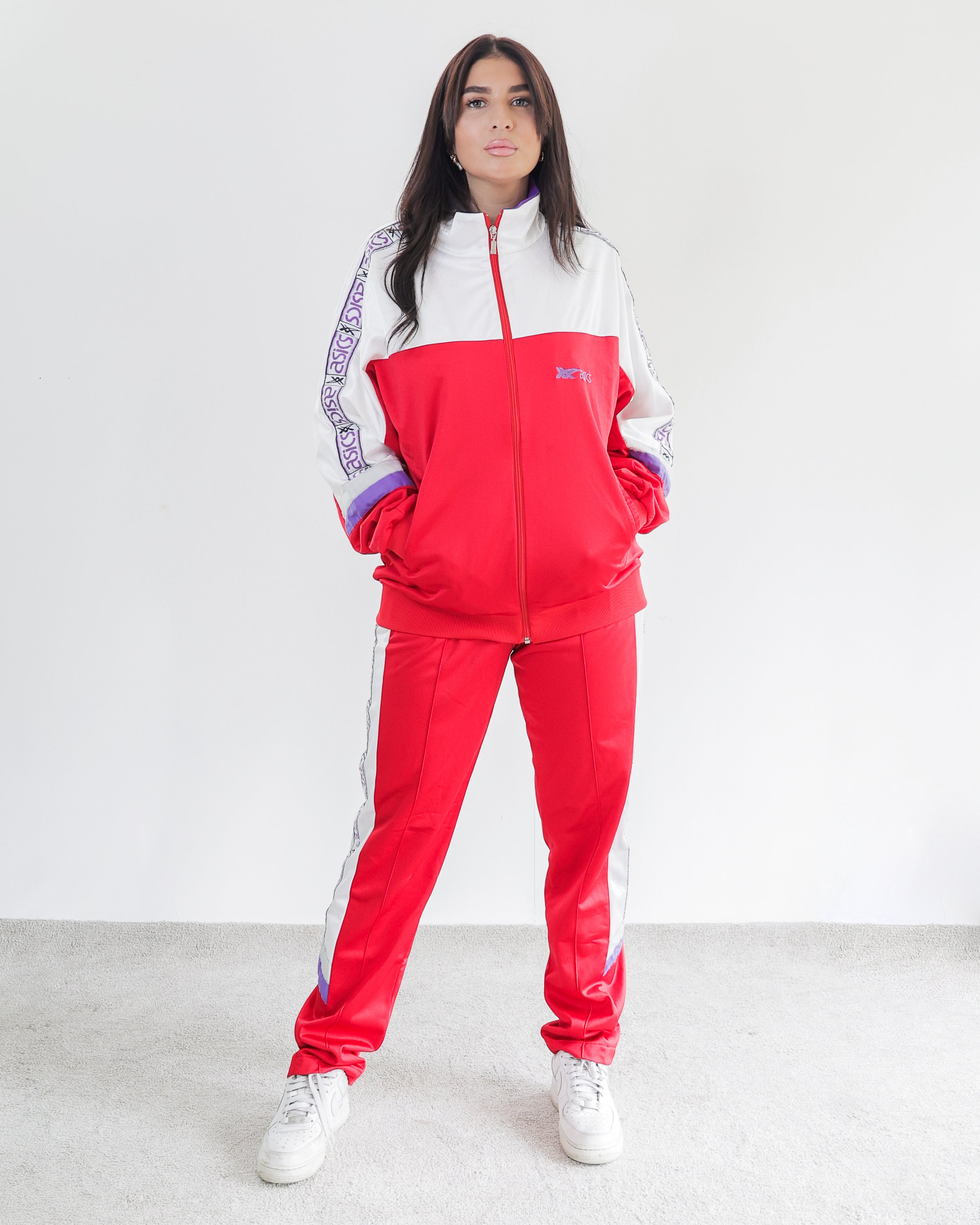 Ensemble de jogging rouge Asics L
