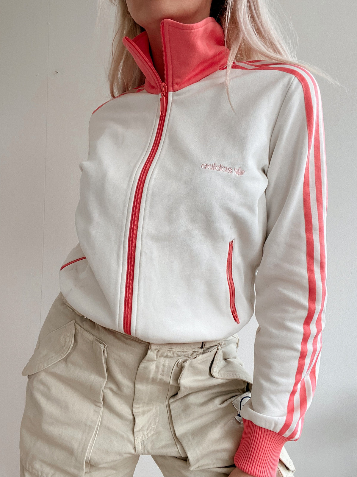 White and blue jacket with orange collar Adidas XL
