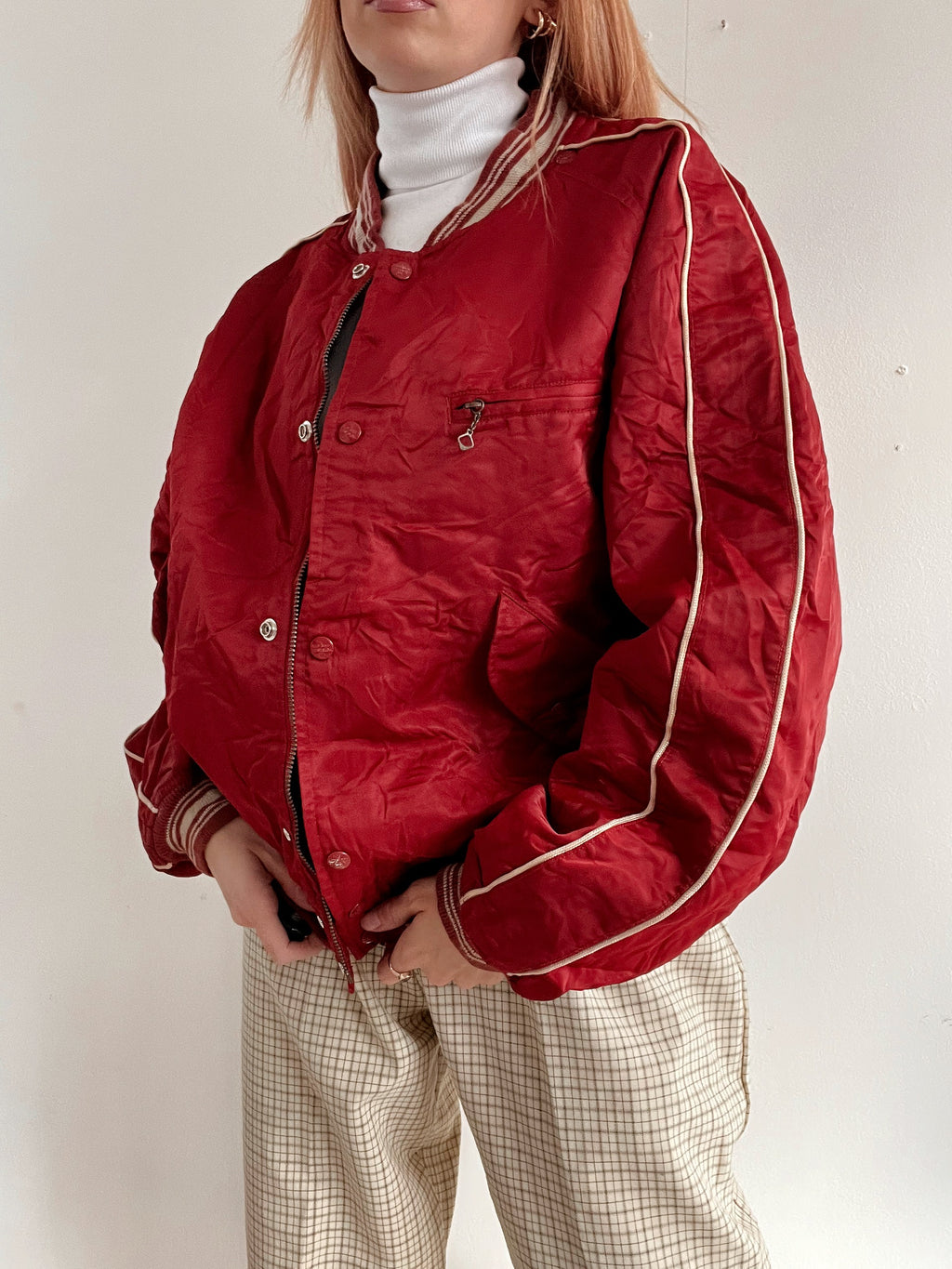 Amerikanische Vintage Bomberjacke glänzend rot L 