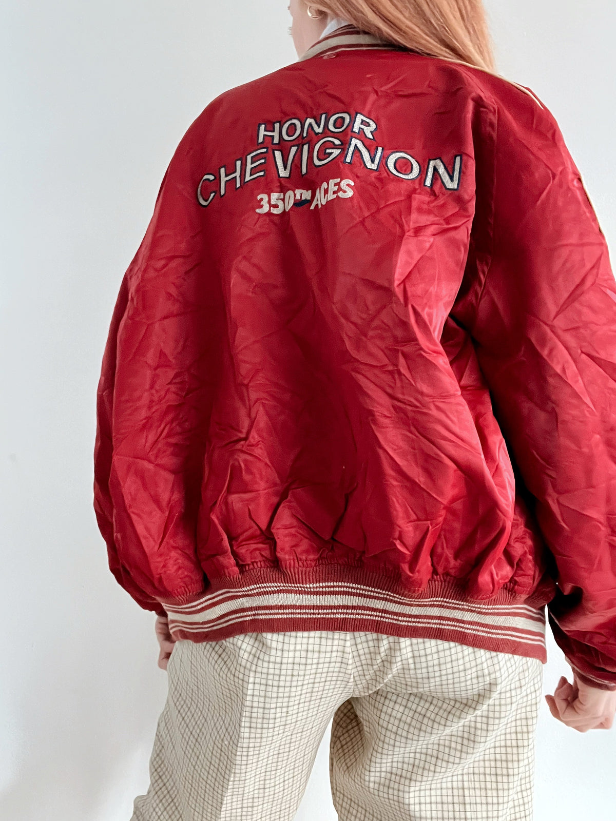 Amerikanische Vintage Bomberjacke glänzend rot L 