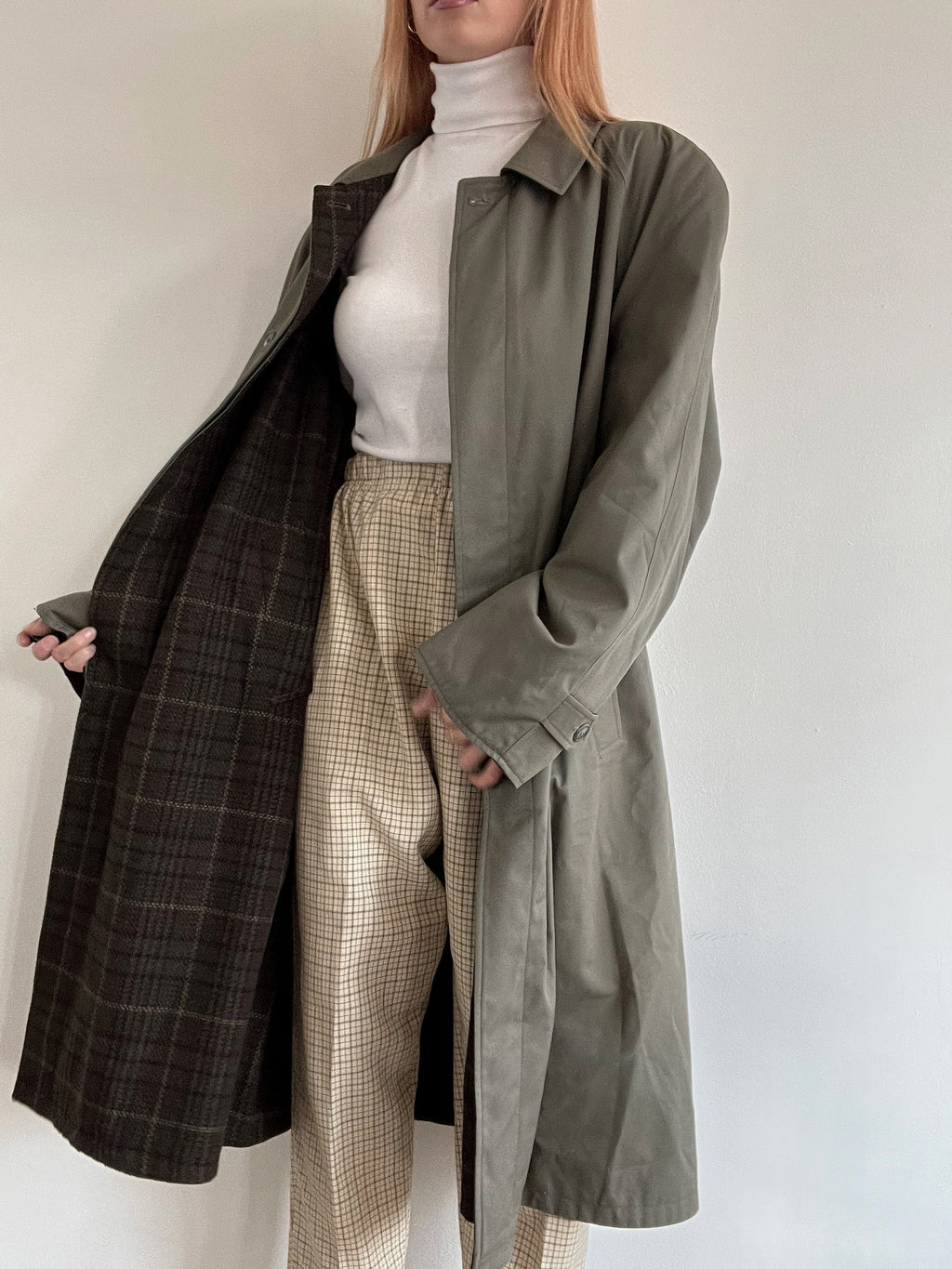 Vintage khakifarbener Wende-Trenchcoat aus Wolle L/XL 