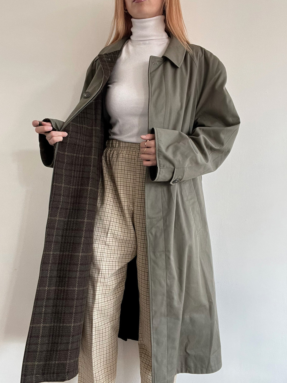 Vintage khakifarbener Wende-Trenchcoat aus Wolle L/XL 
