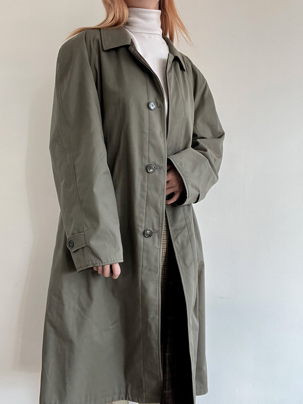 Vintage khakifarbener Wende-Trenchcoat aus Wolle L/XL 