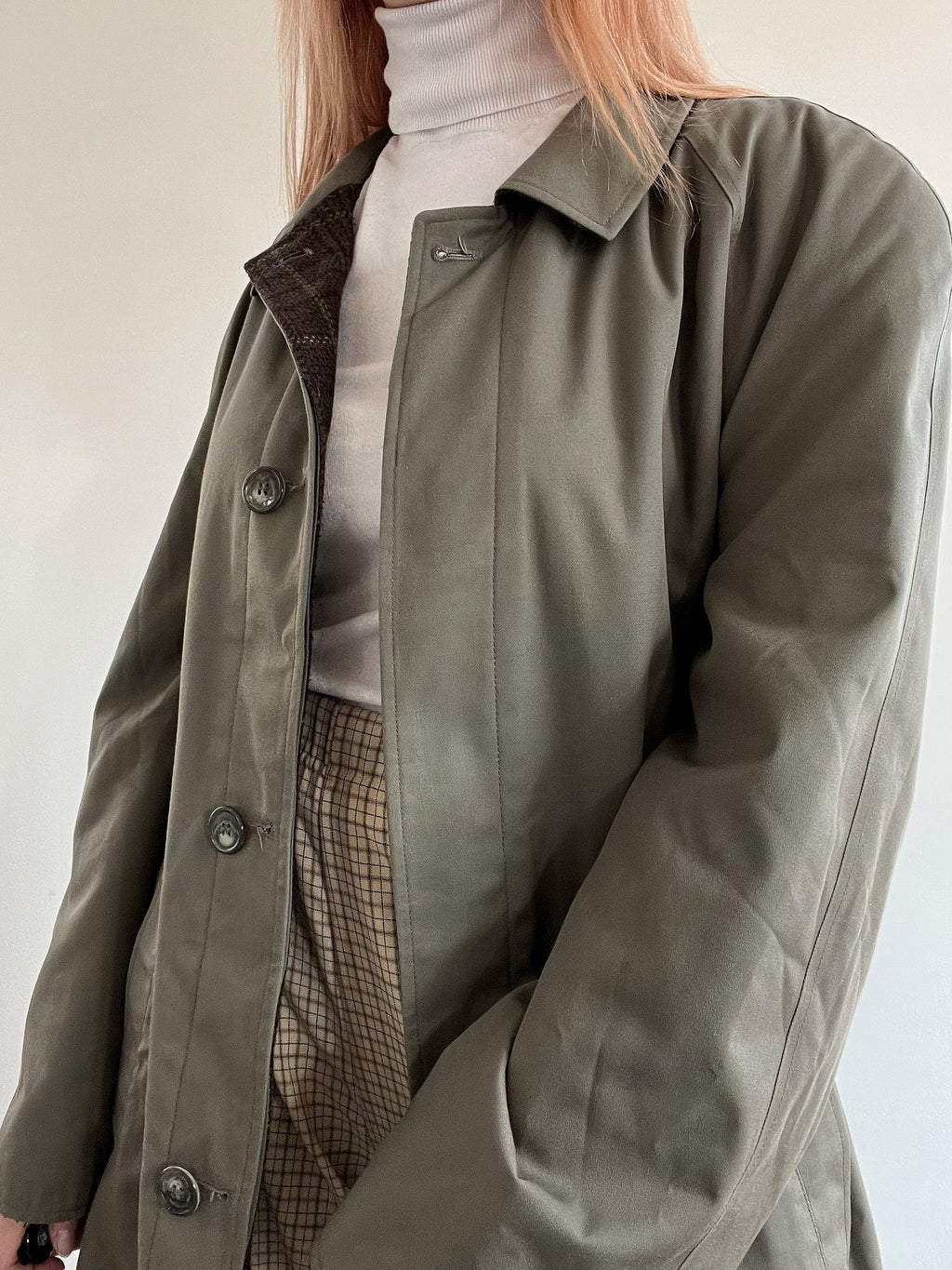 Vintage khakifarbener Wende-Trenchcoat aus Wolle L/XL 
