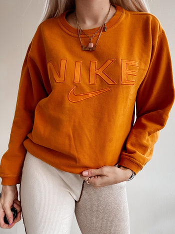 Orangefarbener Nike S-Pullover