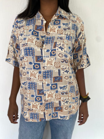 Vintage 80/90s beige shirt with blue patterns L