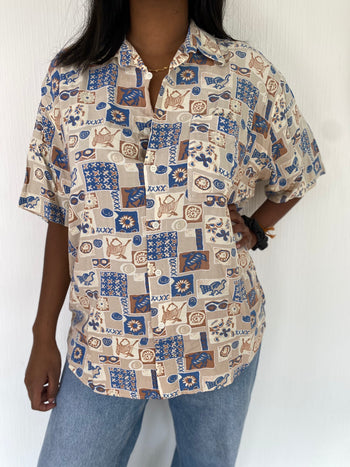 Vintage 80/90s beige shirt with blue patterns L