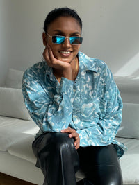 Chemise Vintage 80/90s blanche et turquoise à motifs XL