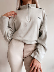 Cremeweißer Fila XL-Pullover