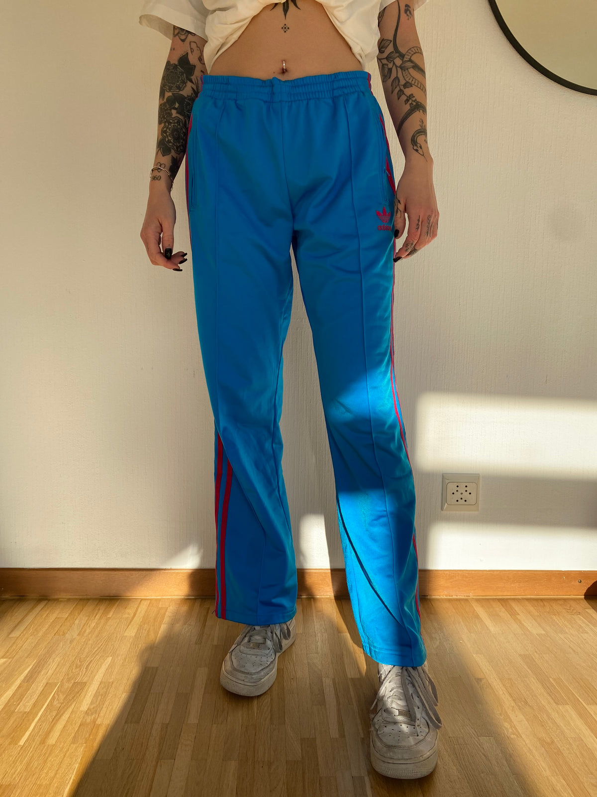 Pantalon jogging bleu électrique Adidas L