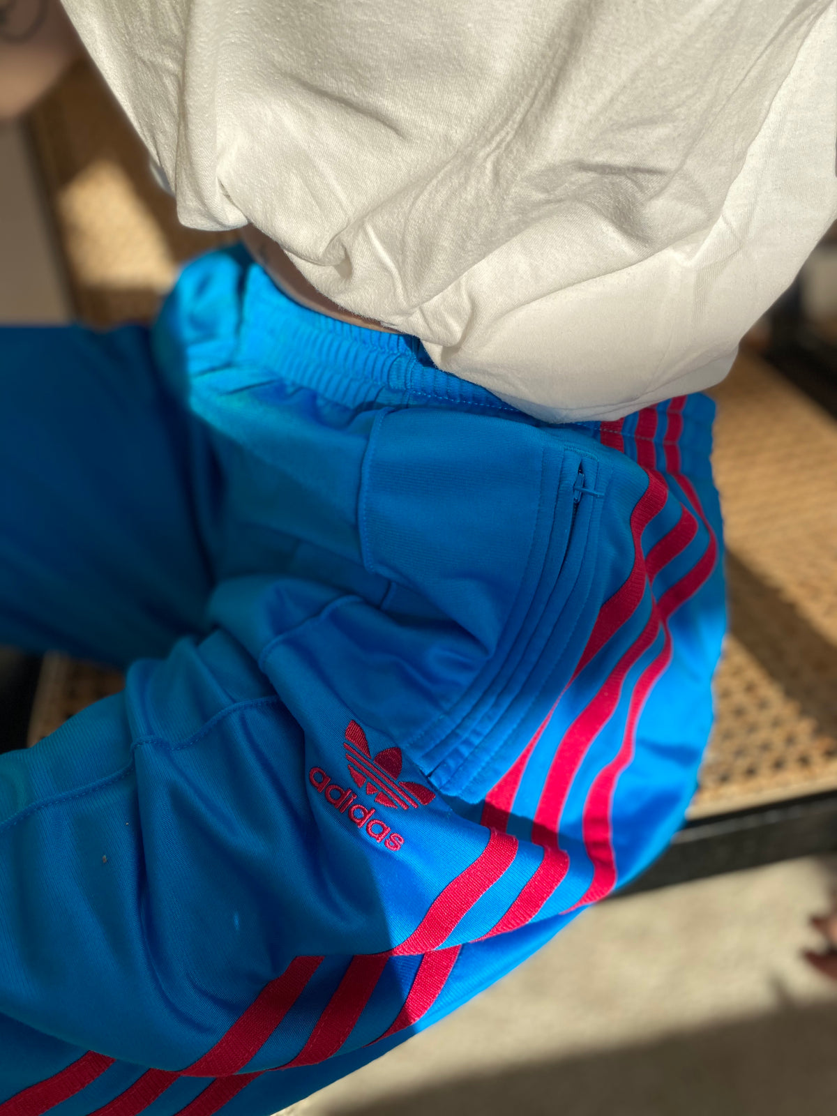Pantalon jogging bleu électrique Adidas L