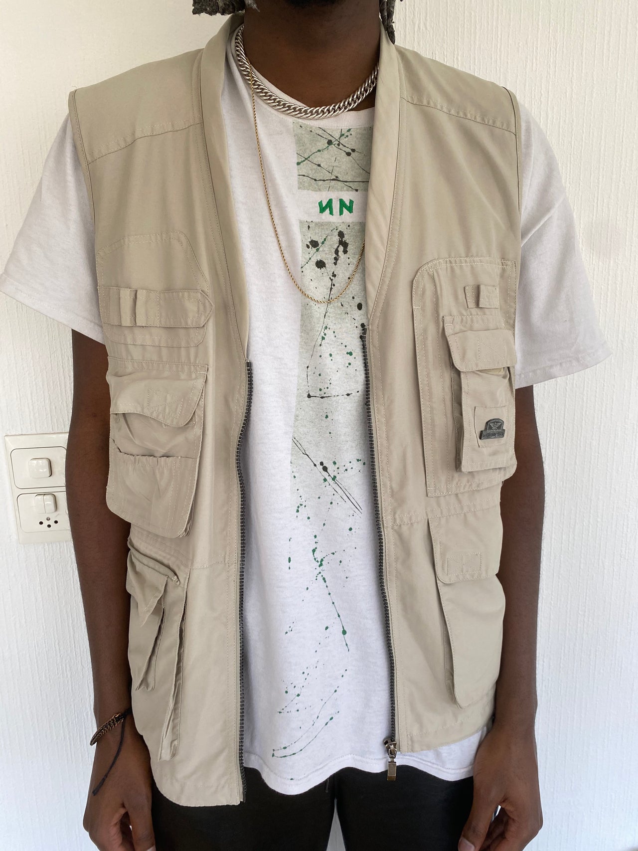 Vest with pockets beige L