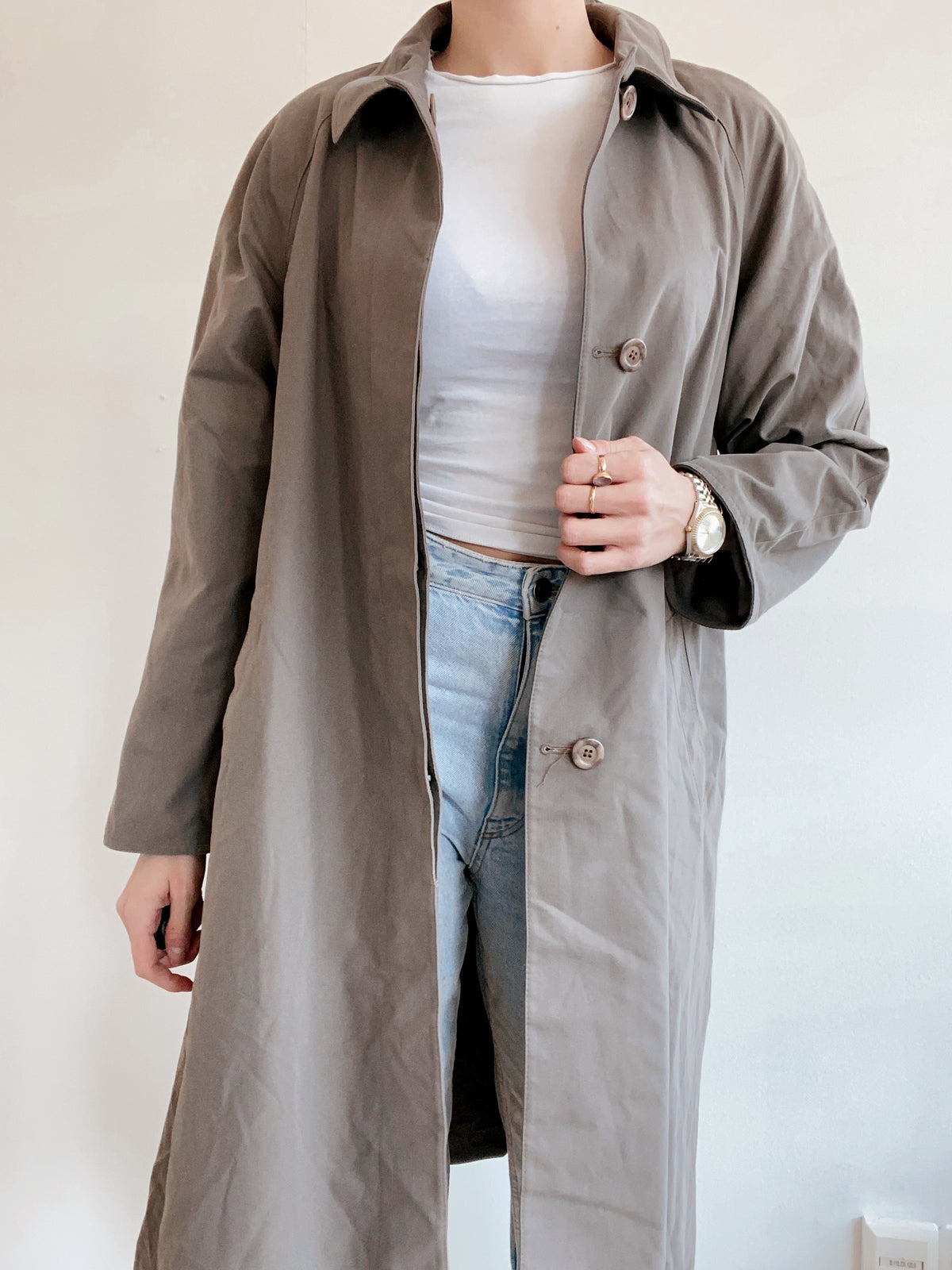 Übergroßer doppelseitiger taupefarbener Trenchcoat L