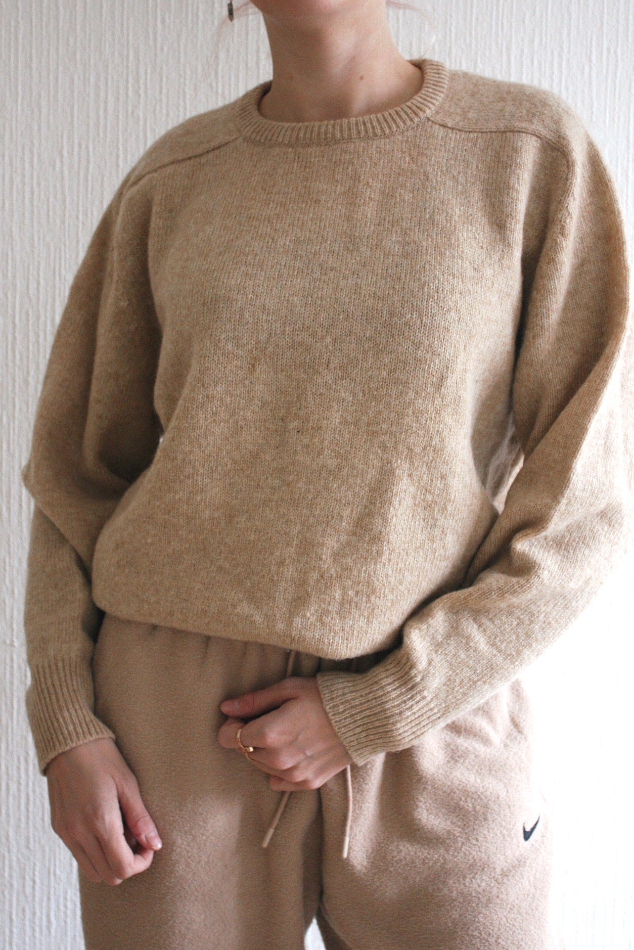 Blue knit turtleneck sweater with beige patterns M