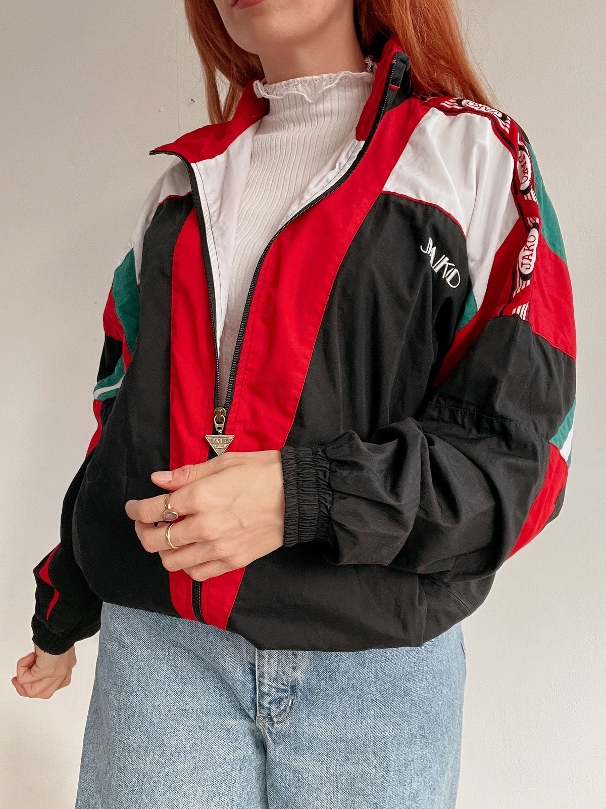 Veste de jogging noire et rouge M/L ZH