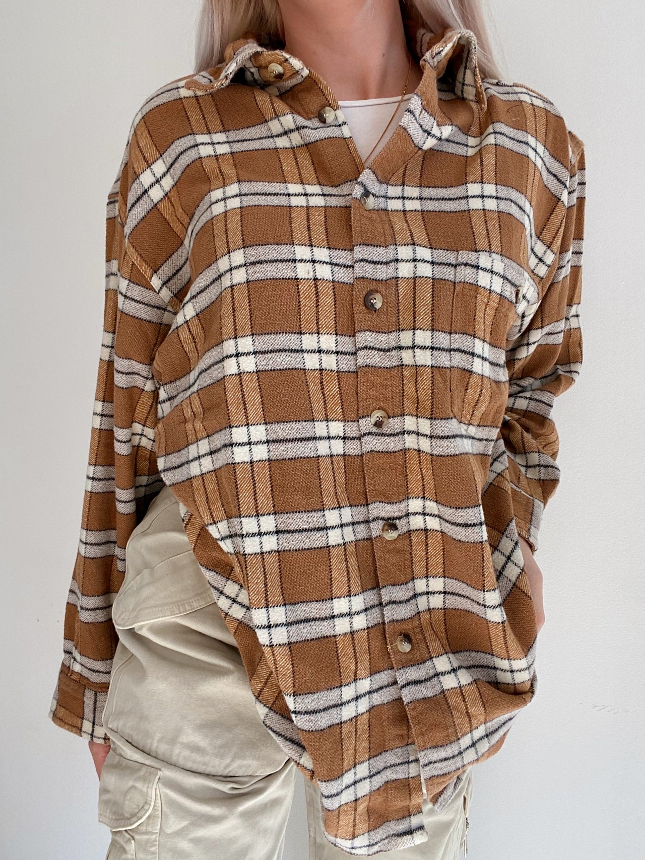 Vintage beige/gray check shirt L