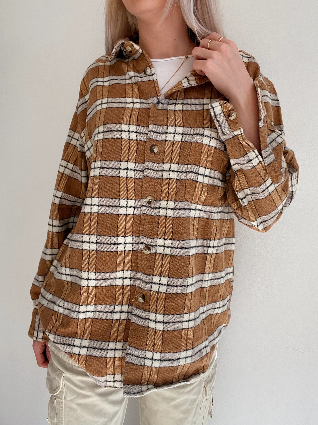 Vintage beige/gray check shirt L