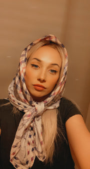 Foulard Burberry à careaux rosé en soie