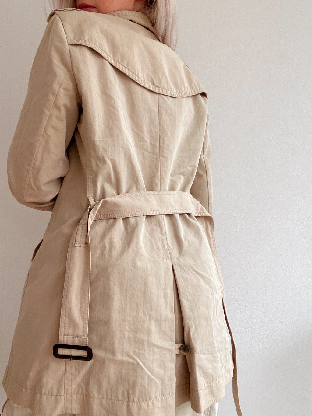 Kurzer beiger Trenchcoat Tommy Hilfiger S