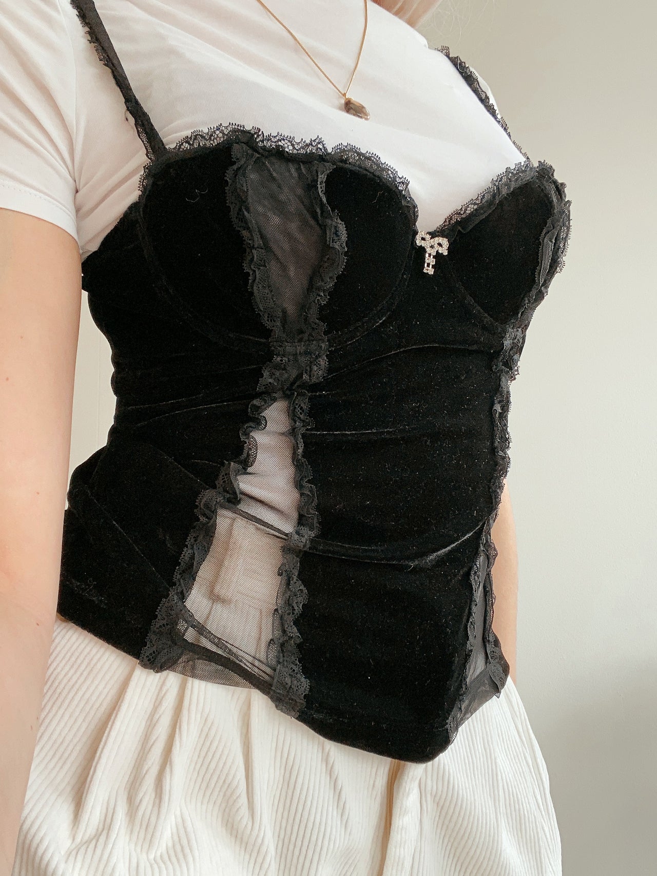 Corset/Lingerie noire en velours  S/M