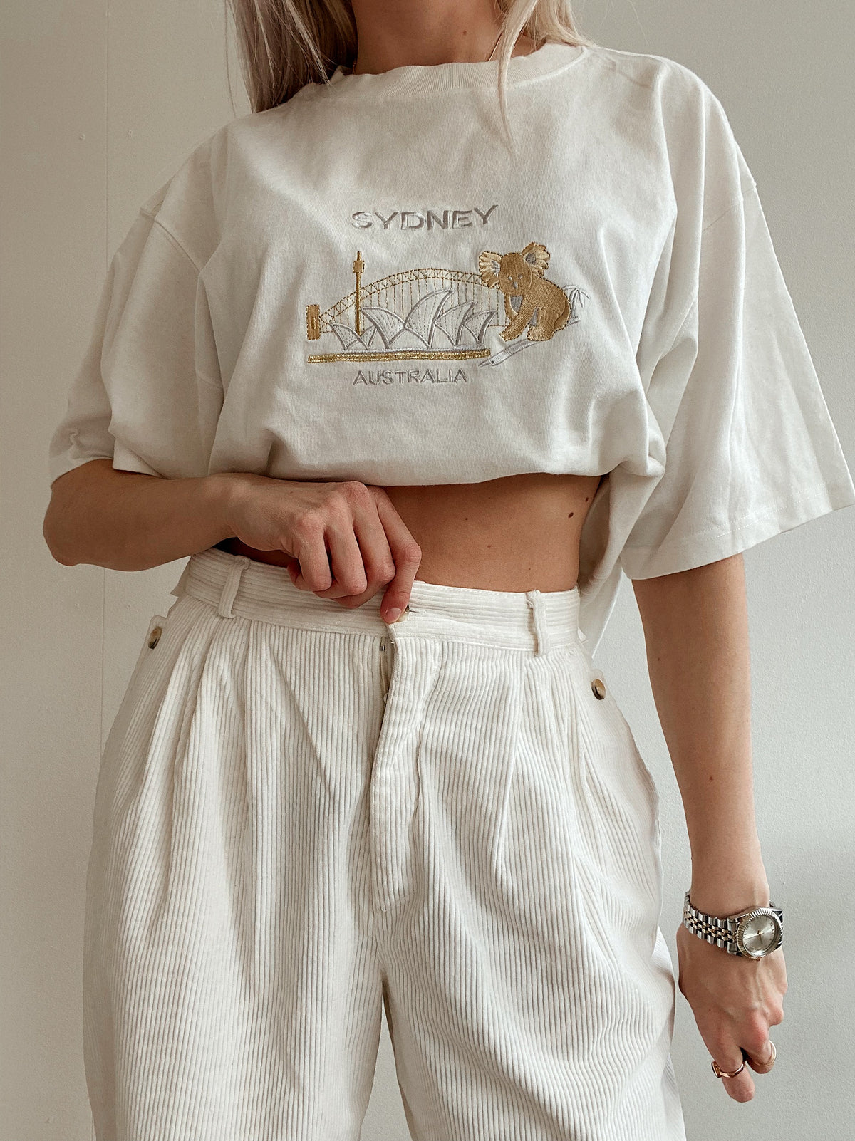Cremefarbenes, besticktes Sydney-T-Shirt XL