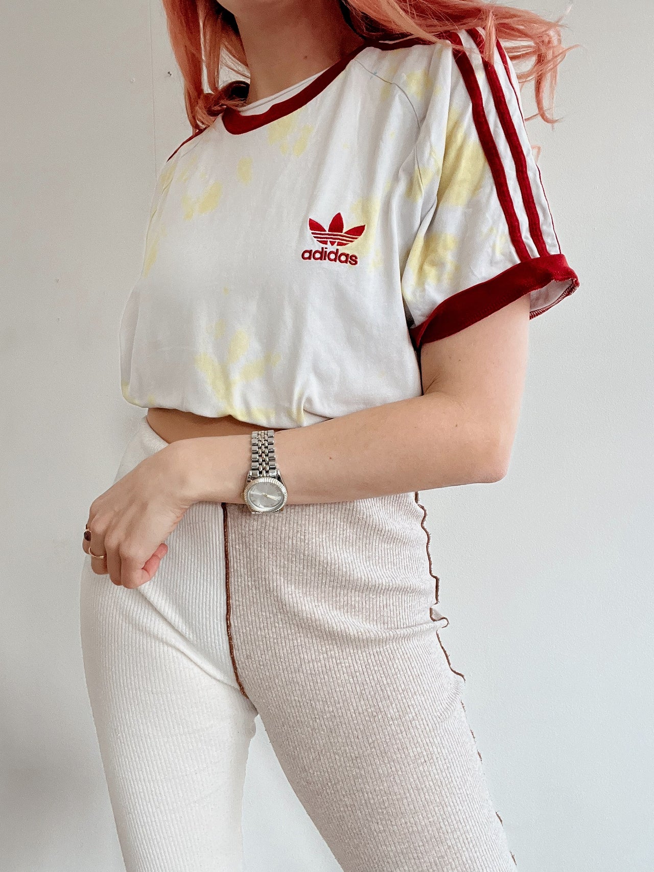 T-shirt vintage blanc et rouge Adidas tie and dye L