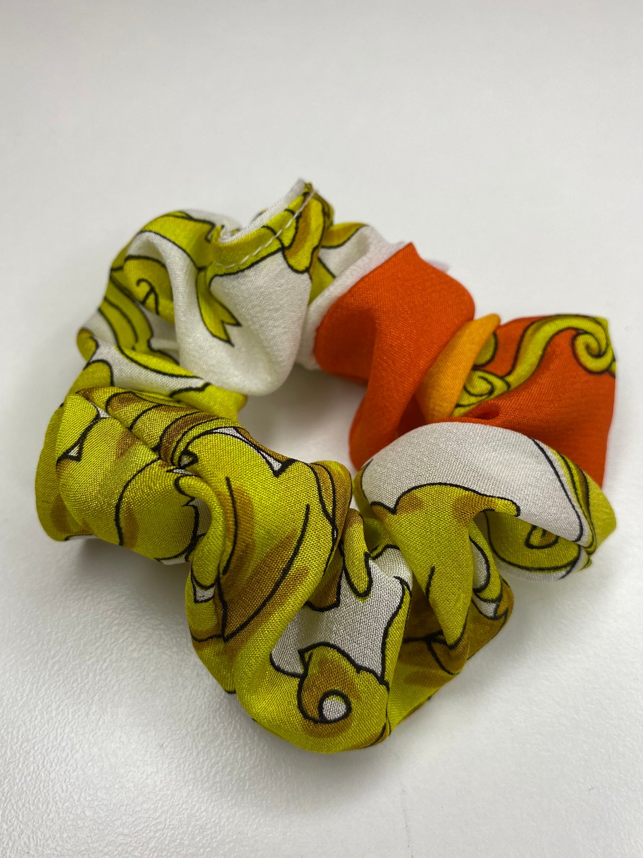 Orange silk scrunchie by Chuperchouchou