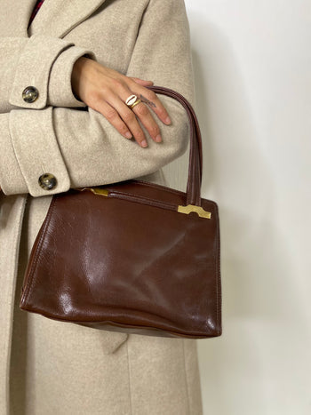 Vintage chocolate brown handbag