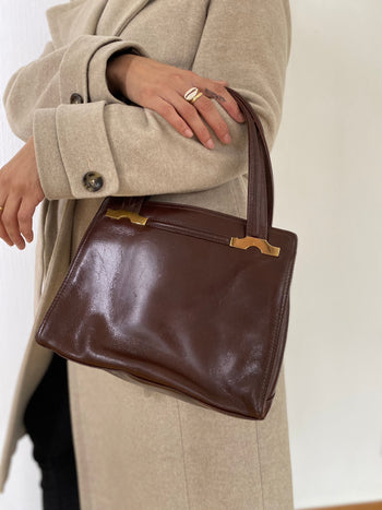 Vintage chocolate brown handbag