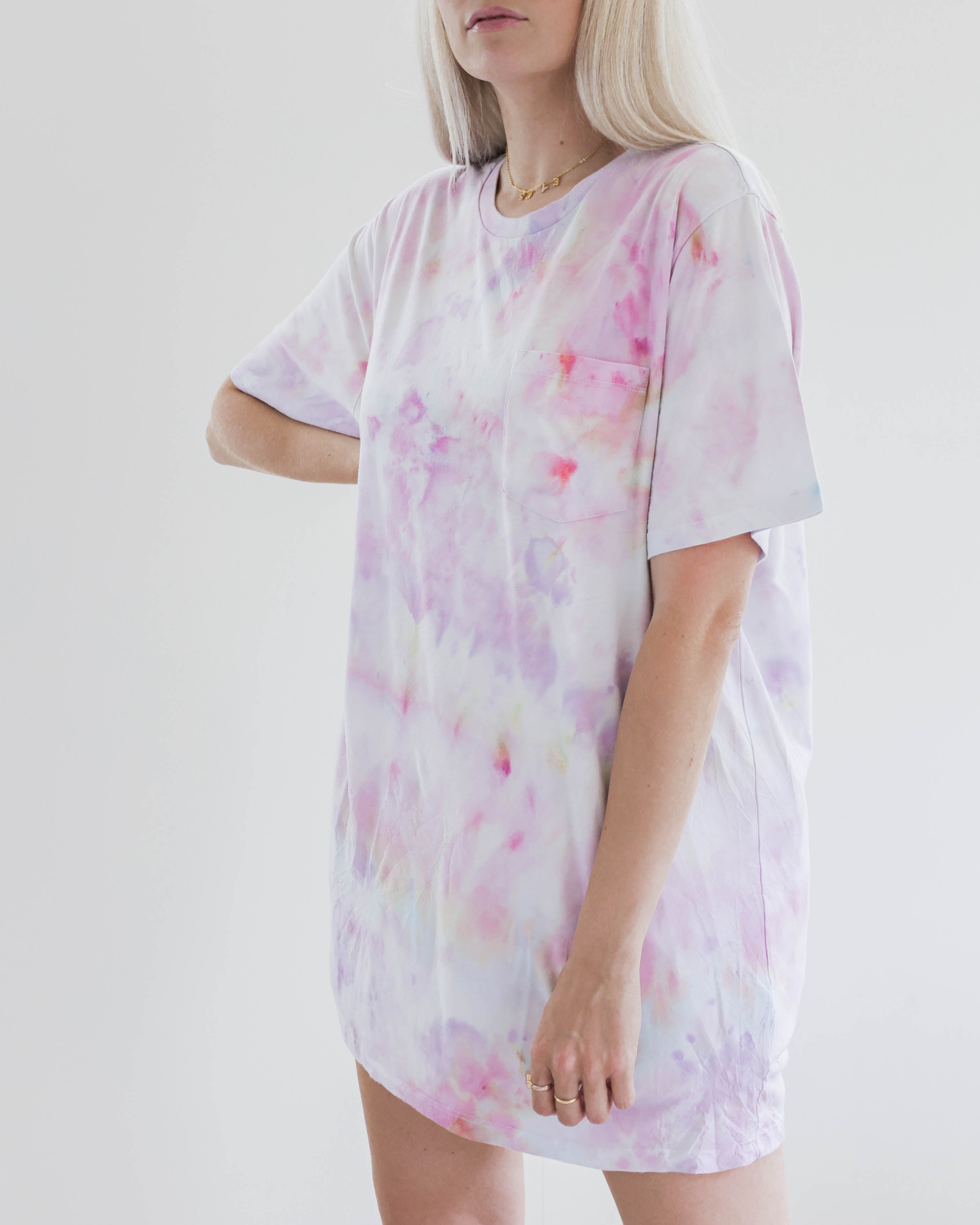 E. T-shirt tie&dye rose et violet avec une poche XL