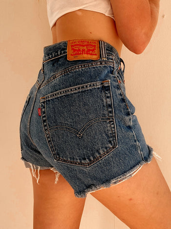 Short en jeans bleu Levi's W29