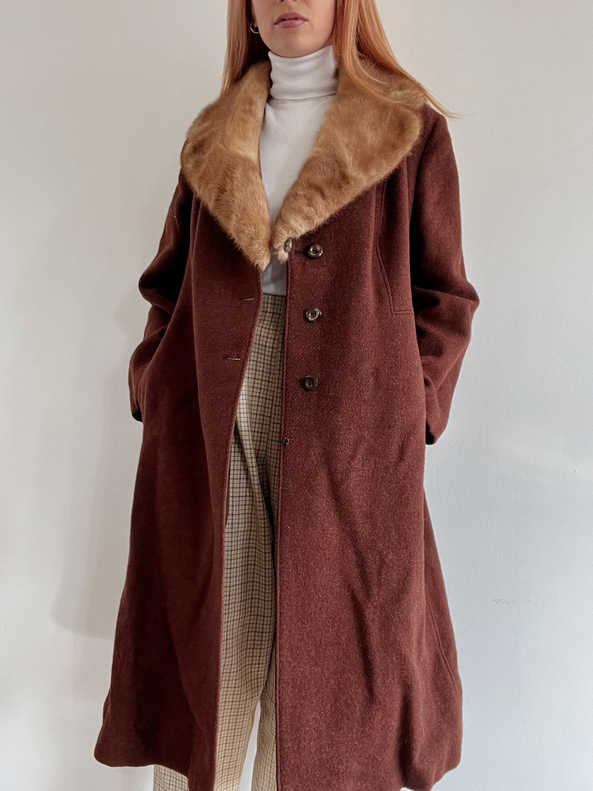 Vintage bordeaux/brauner Wollmantel mit Pelzkragen L