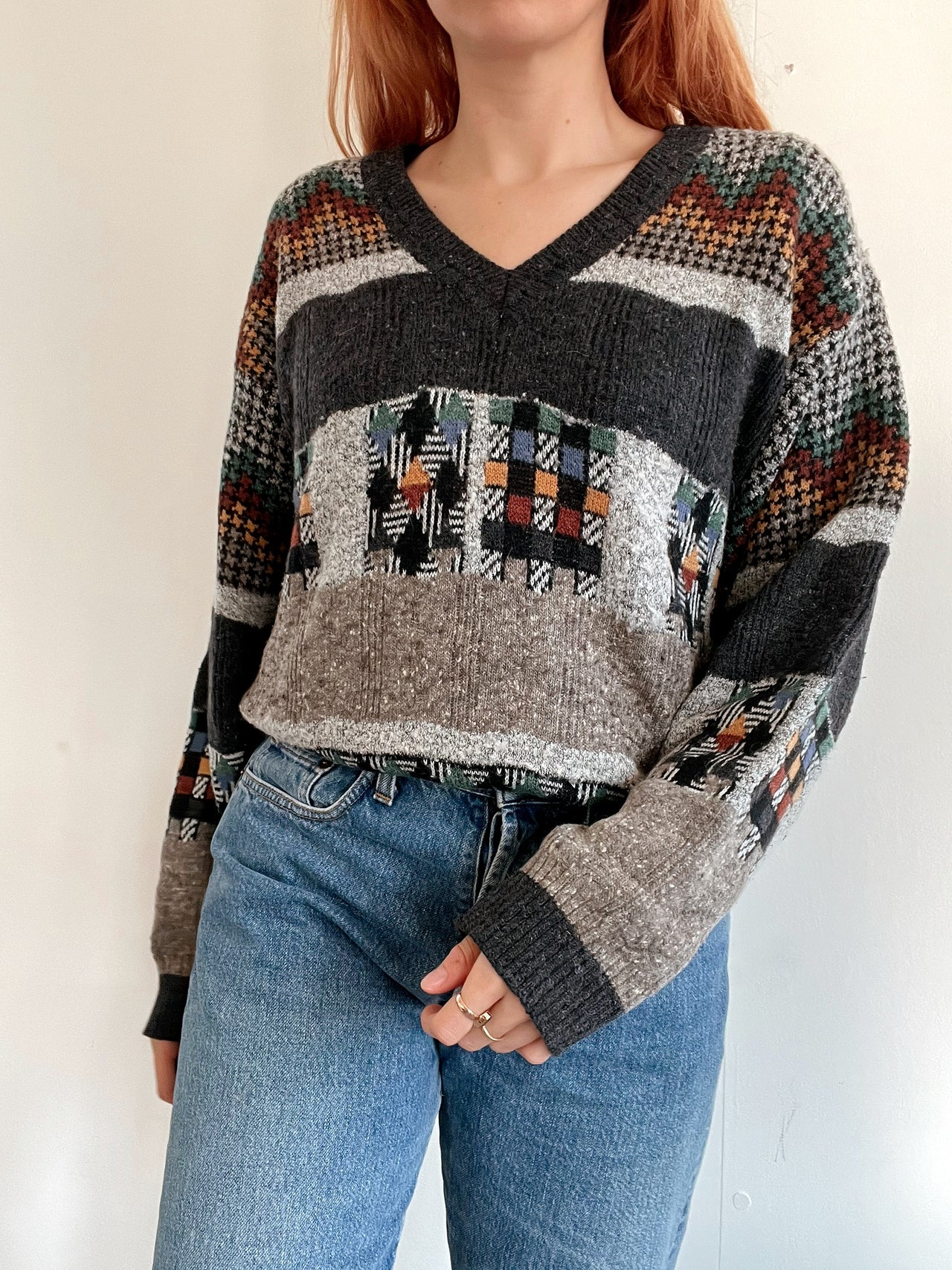 Pull vintage en laine gris  foncé et beige L