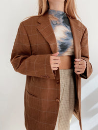 White and blue jacket with orange collar Adidas XL