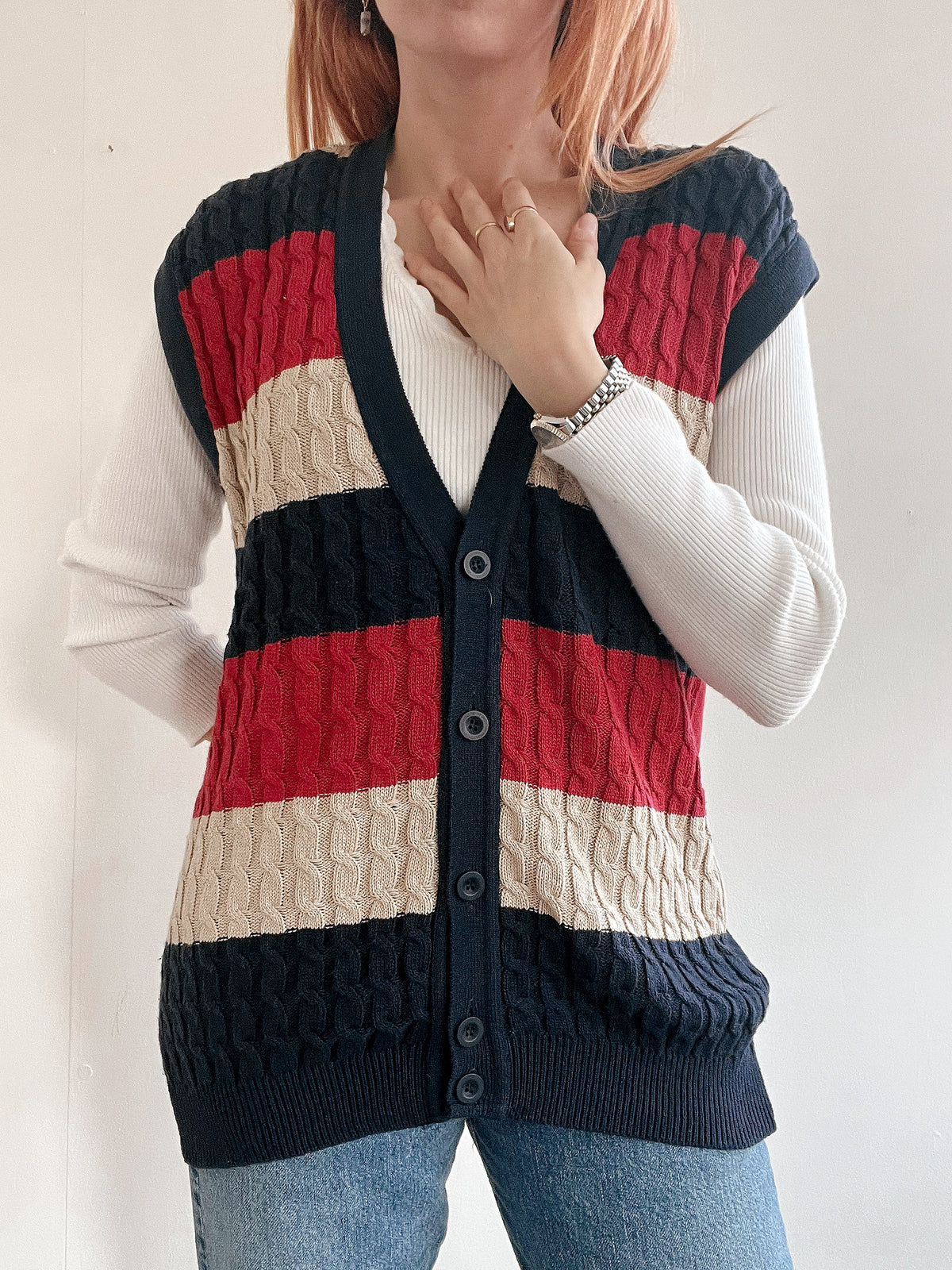 Gilet sans manche bleu foncé et rouge en maille M