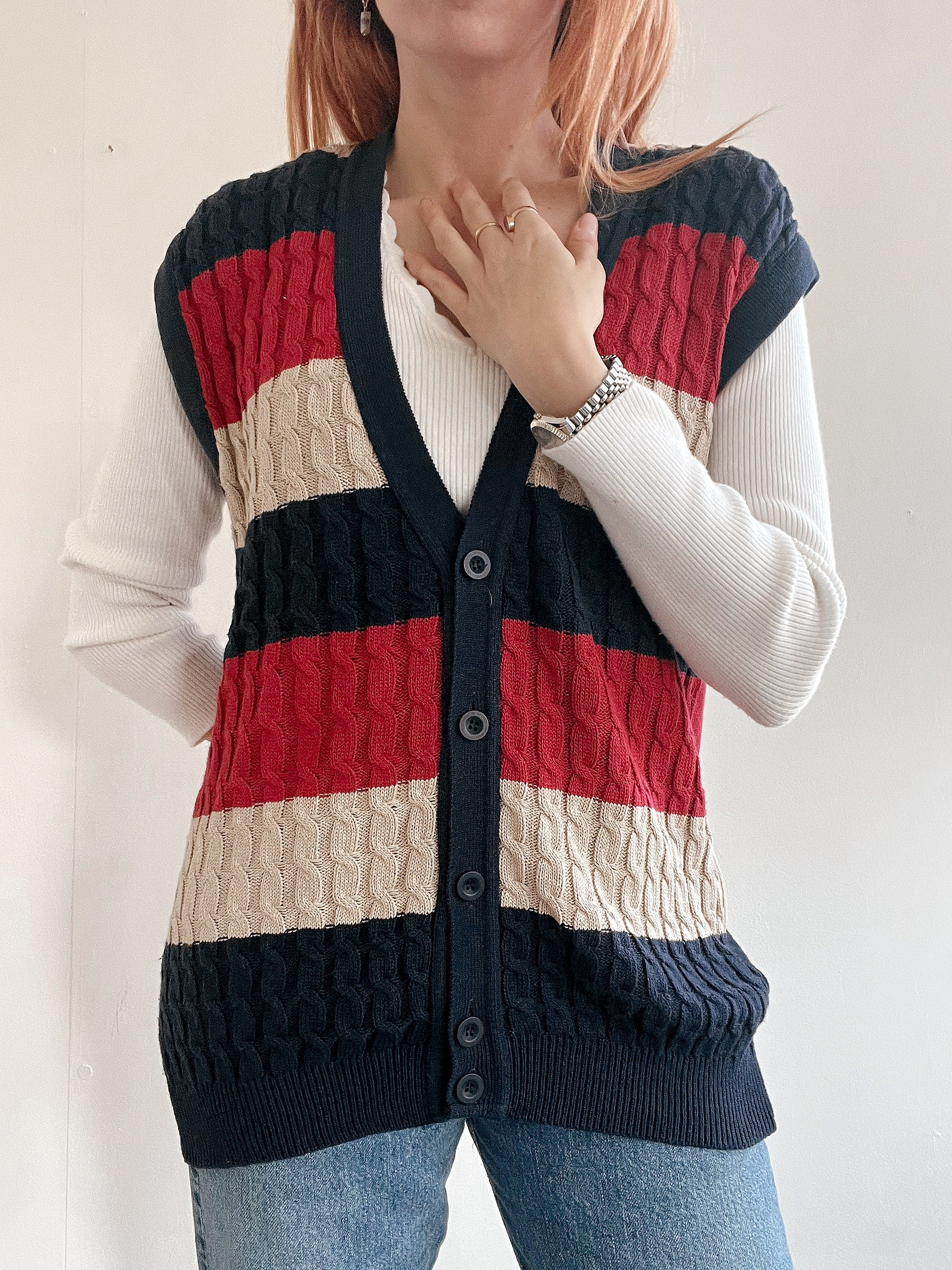 Gilet sans manche bleu foncé et rouge en maille M