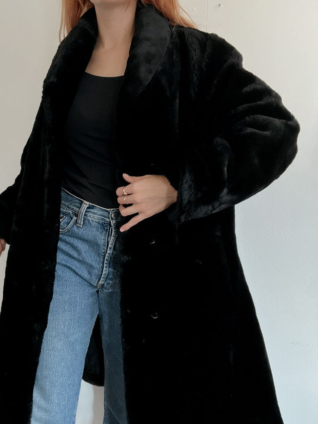 Manteau vintage noir en fausse fourrure M