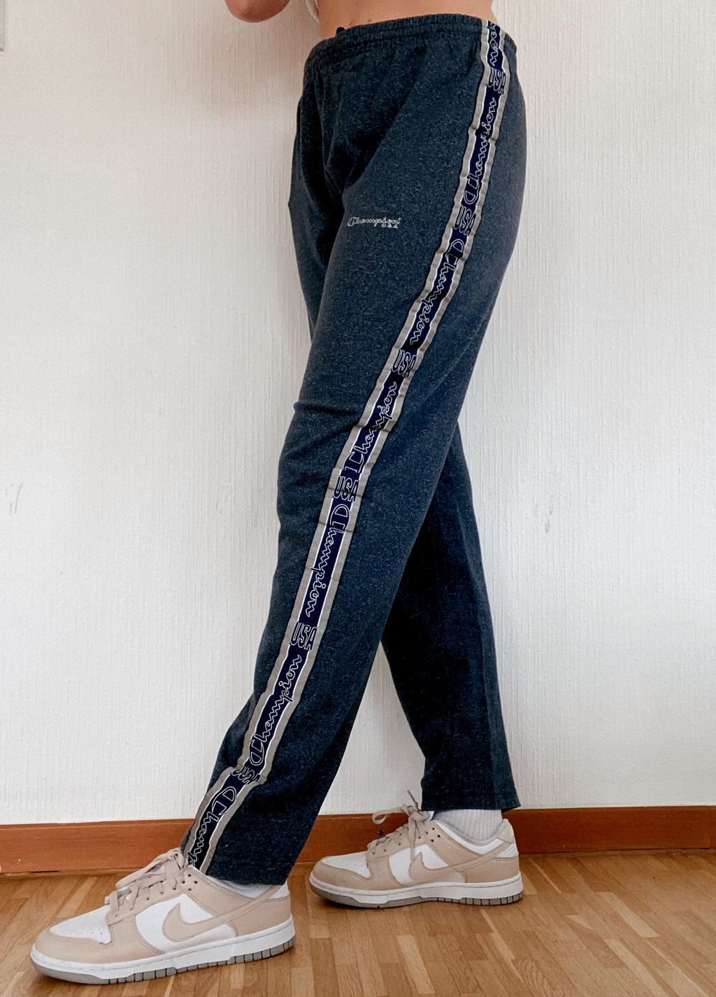 Champion XL dunkelblaue und graue Jogginghose
