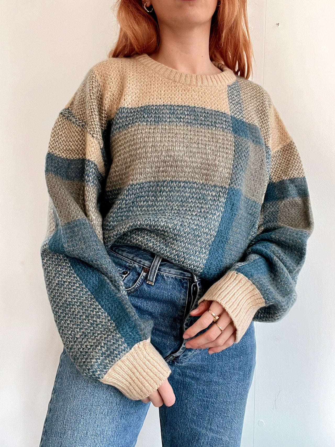 Pull vintage en laine  beige et bleu clair M/L